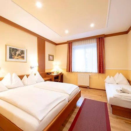 Hotel Schachenwald I Sauna I Aussenpool I Parkplatz