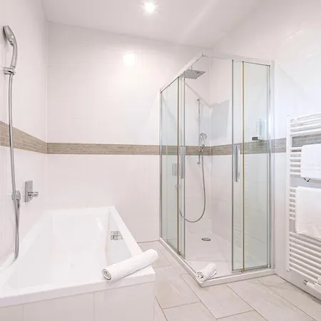 Schachenwald & Restaurant I Self Check-in Hotel Unterpremstaetten