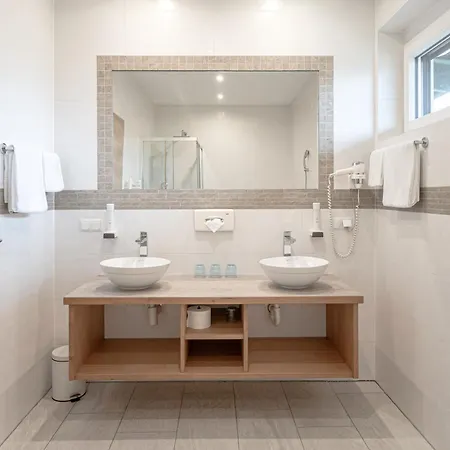 Hotel Schachenwald I Sauna I Aussenpool I Parkplatz 3*