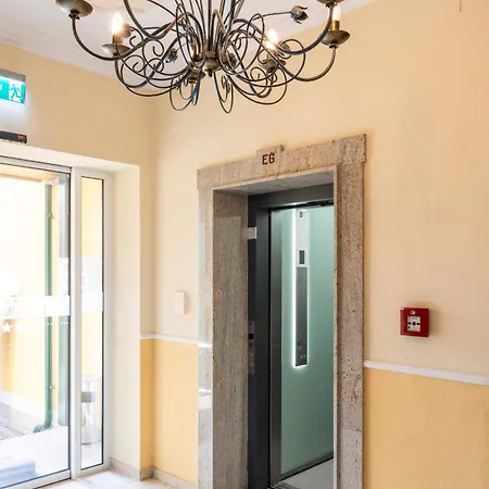 Schachenwald & Restaurant I Free Parking 3* Унтерпремстеттен