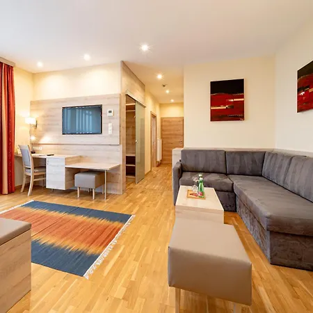 Hotel Hotel Schachenwald I Sauna I Aussenpool I Parkplatz Unterpremstätten