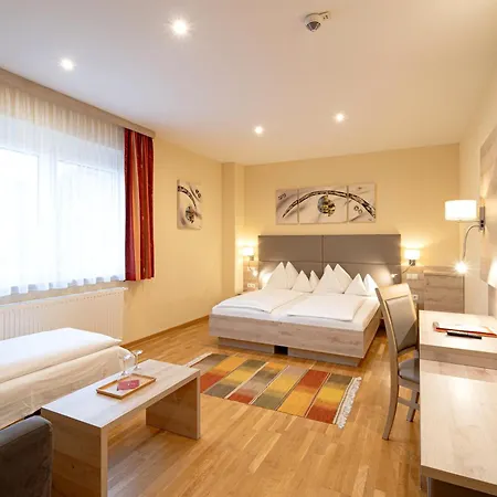 Schachenwald & Restaurant I Self Check-in Unterpremstaetten