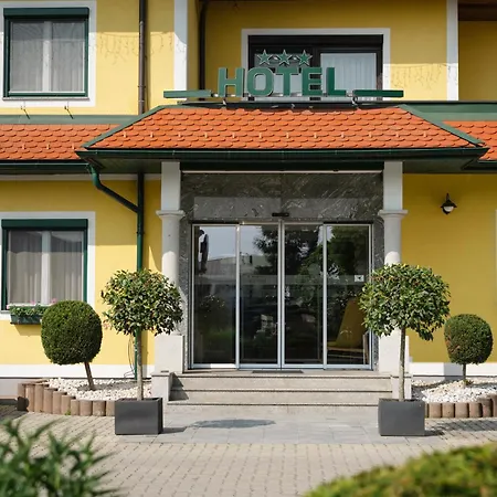 Schachenwald & Restaurant I Self Check-in Hotel 3*