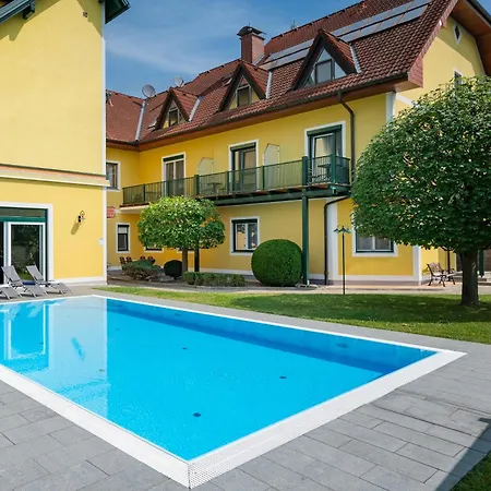 Hotel Schachenwald I Sauna I Aussenpool I Parkplatz Unterpremstätten