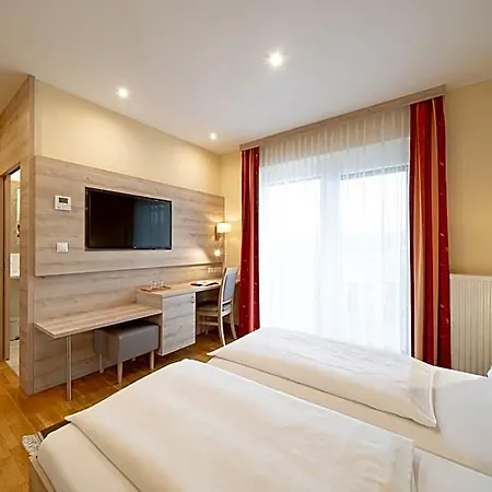 Hotel Schachenwald I Sauna I Aussenpool I Parkplatz Unterpremstaetten