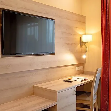 Hotel Schachenwald I Sauna I Aussenpool I Parkplatz Unterpremstaetten