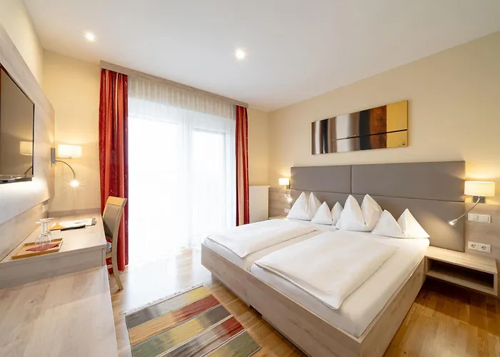 Schachenwald I Sauna I Aussenpool I Parkplatz Hotel Unterpremstätten