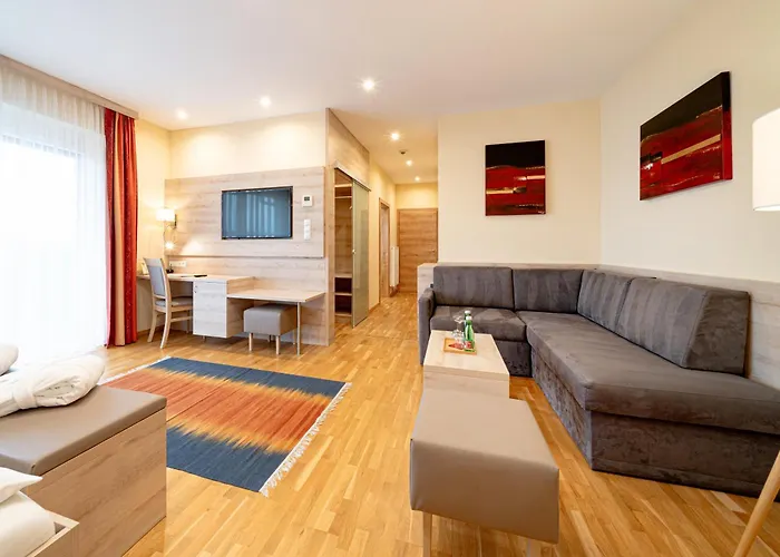 Hotel Schachenwald I Sauna I Aussenpool I Parkplatz Unterpremstätten