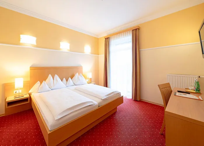 Schachenwald I Sauna I Aussenpool I Parkplatz Hotel