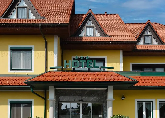 Hotel Schachenwald I Sauna I Aussenpool I Parkplatz